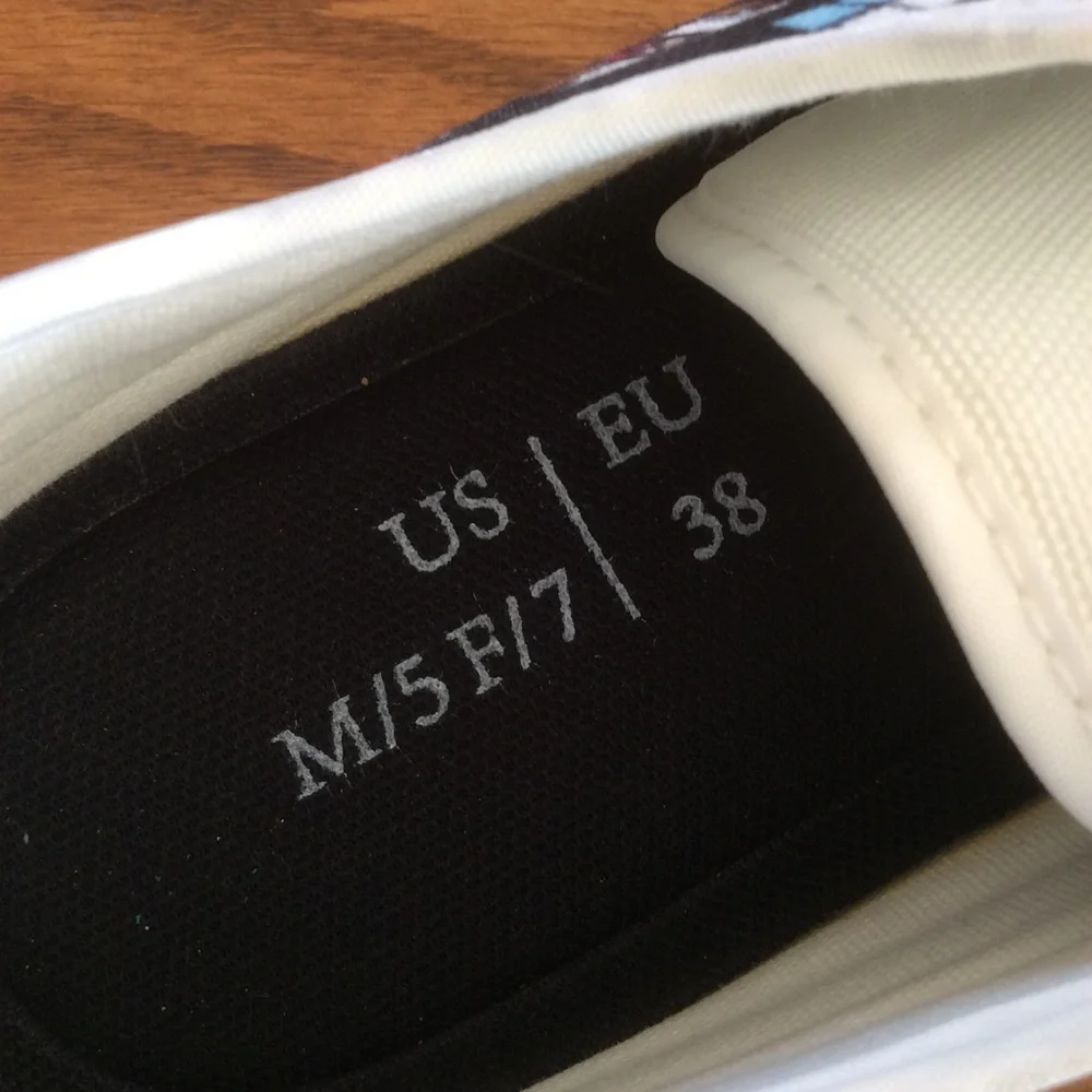 NWOT Camping Women’s Sneakers, Sz 7-7.5 (Euro 38)